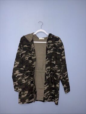 Malibu • Green Camo Jacket